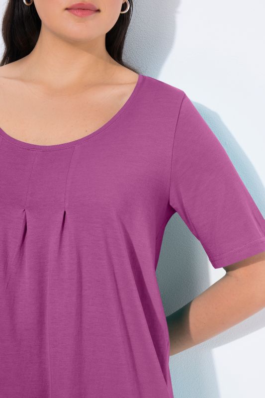 Essential Front Pleat Tee