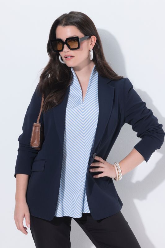 Блейзър с ревери на яката