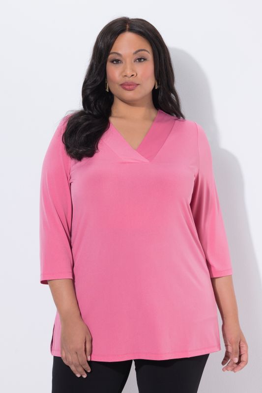Matte Jersey V-Neck Swing Vented Three Quarter Sleeve Tunic