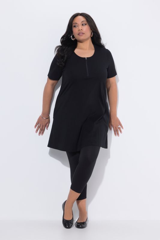 Zipper Neckline Knit Short Sleeve Pocket Tunic