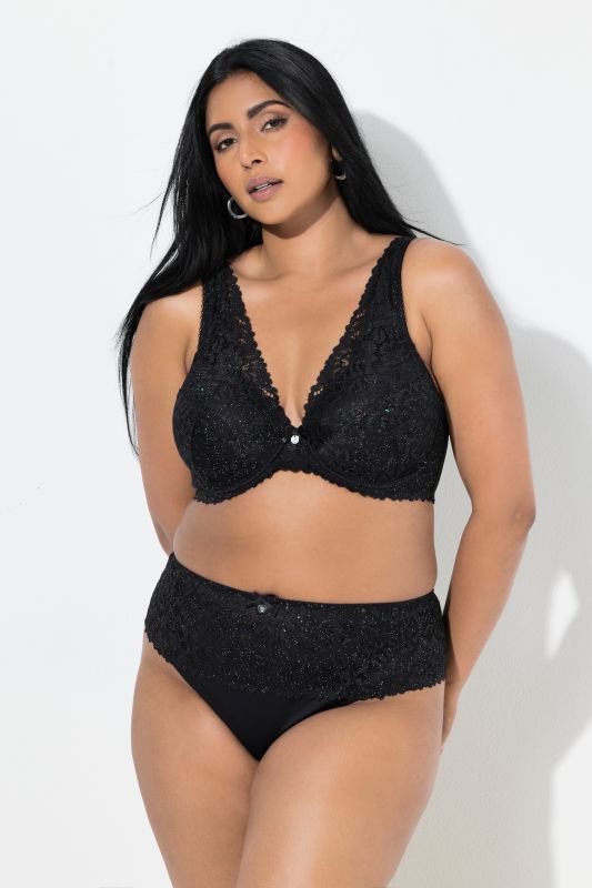 Прашки с флорална дантела