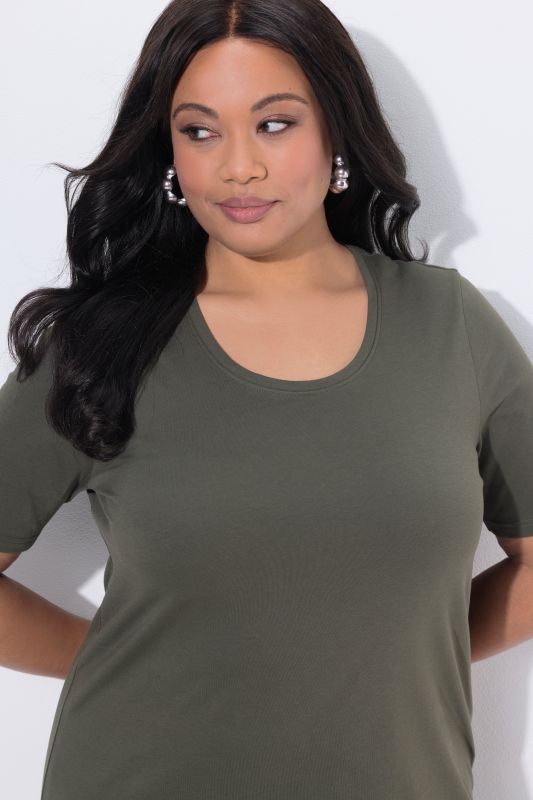 Round Neck Short Sleeve  A-Line Knit Tunic