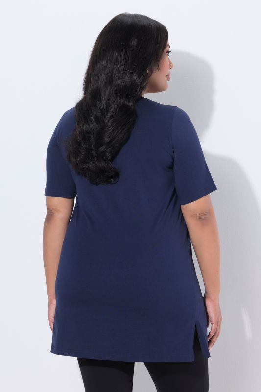 Short Sleeve V-Neck Knit Tunic