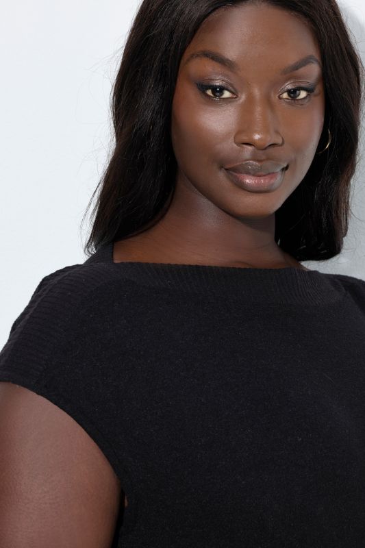 Boat Neck Lounge Tee