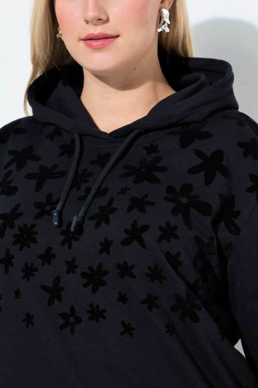 Суитчър с флорални мотиви