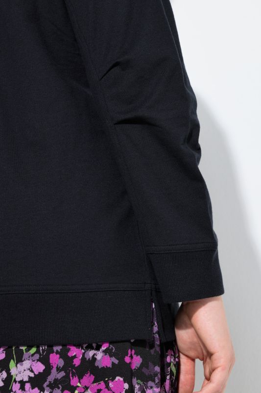 Суитчър с флорални мотиви