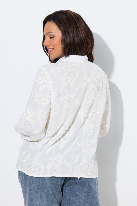 Риза с бродерия на цветя