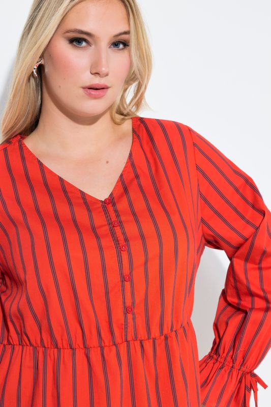 Рокля с райета и връзки