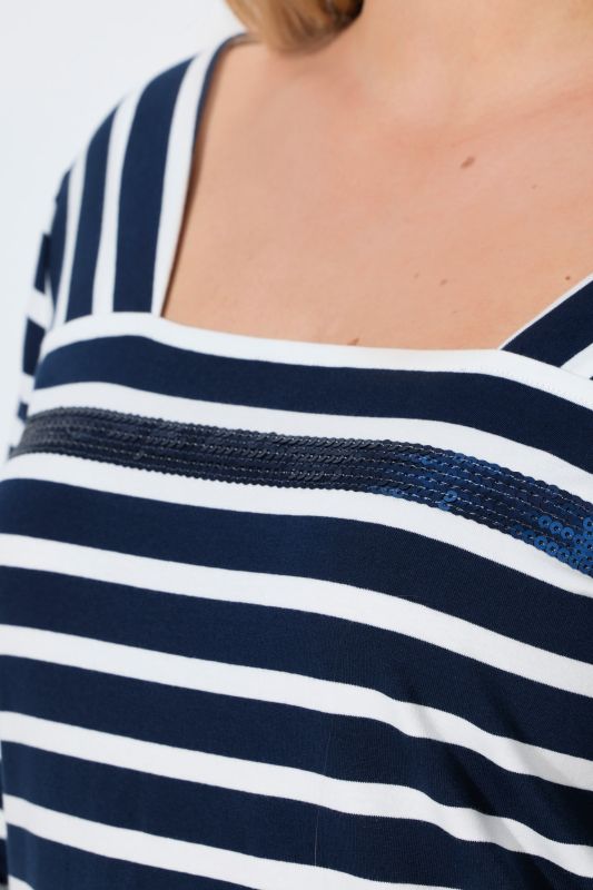 Тениска с микс от райета