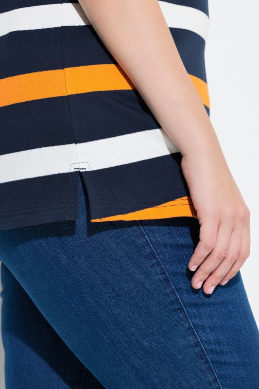 Пуловер с райета и къси ръкави