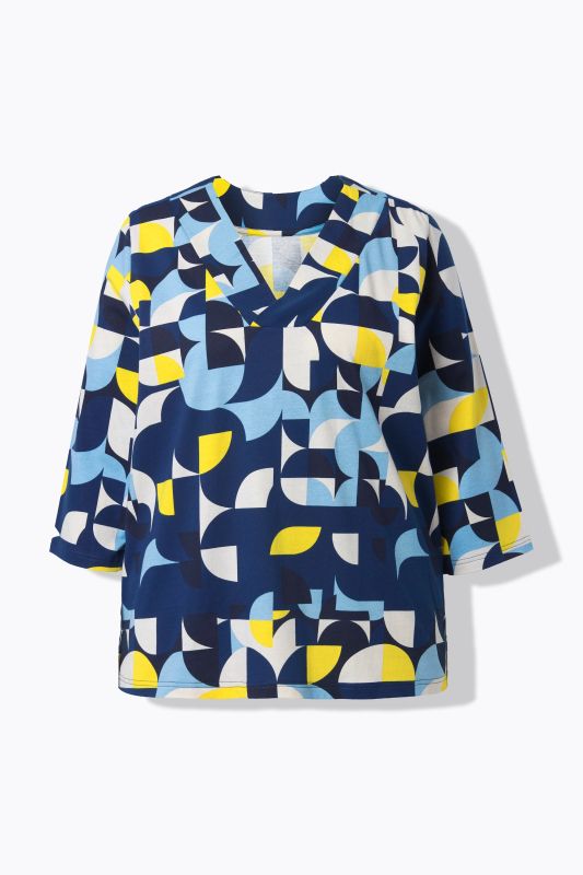 Тениска с геометрични мотиви