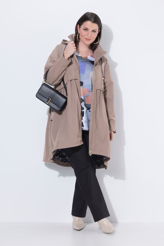 Палто за дъжд с кръстосващи се шевове