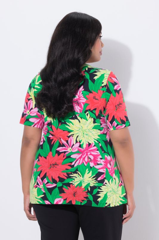 Тениска с принт на цвете