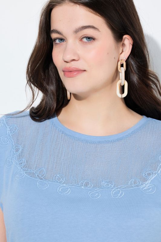 Тениска с мрежесто деколте