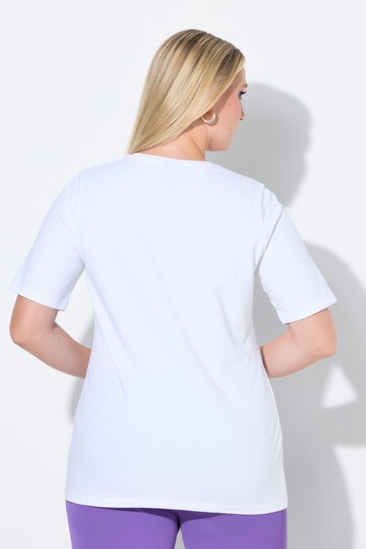 Тениска едноцветна с изчистена визия