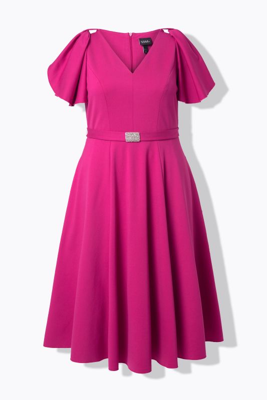 Рокля с декоративни панделки на раменете