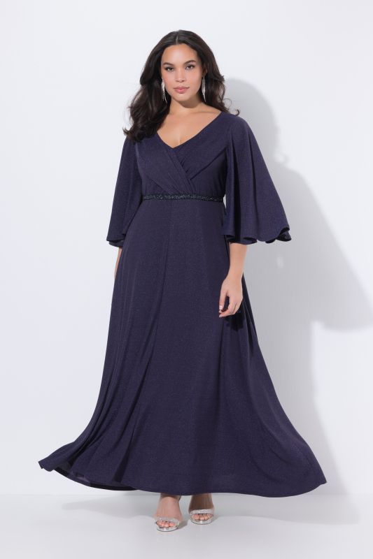 Рокля с брокат