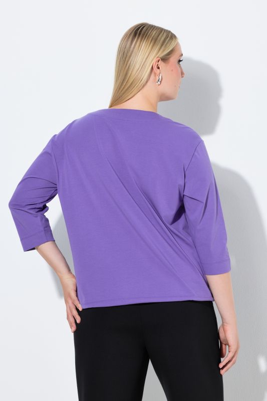 Блуза с цвете от кристали