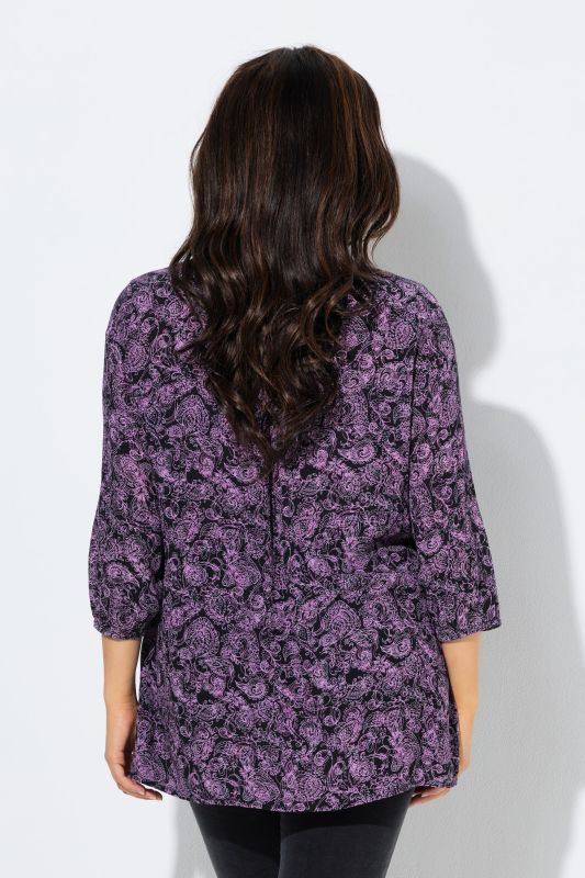 Блуза с декоративен ластик на гърдите