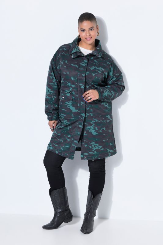 Палто с камуфлажен принт