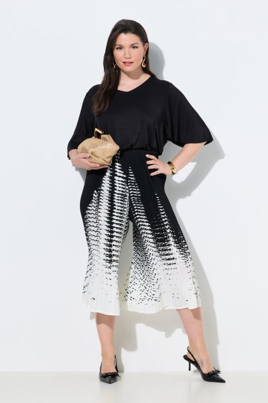 Панталон плисиран с абстрактен принт