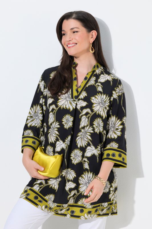 Туника сатенена с цветя