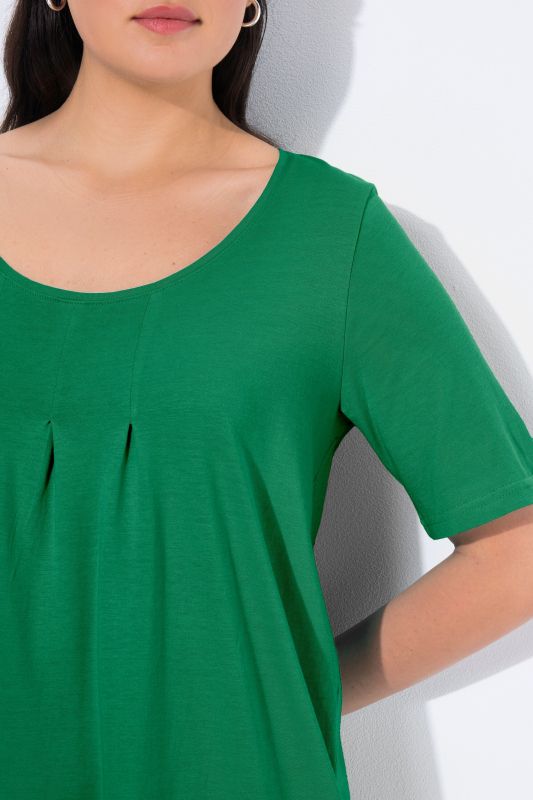 Essential Front Pleat Tee