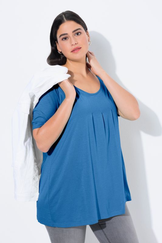 Essential Front Pleat Tee