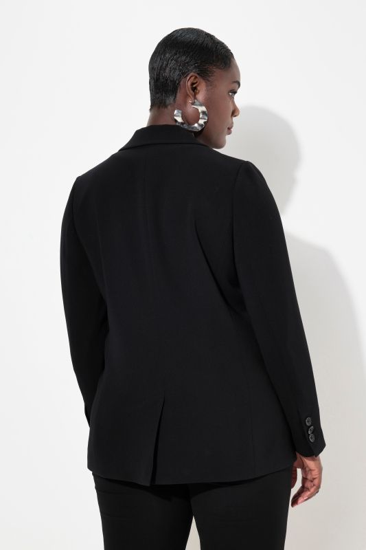 Блейзър с ревери на яката