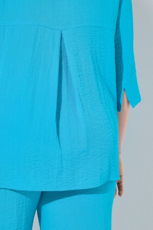 3/4 Sleeve Button Down Blouse