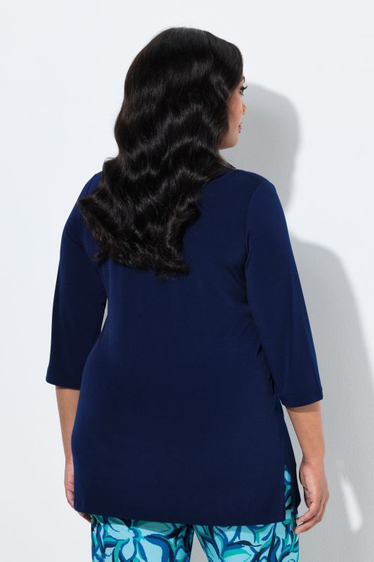 Matte Jersey V-Neck Swing Vented Three Quarter Sleeve Tunic