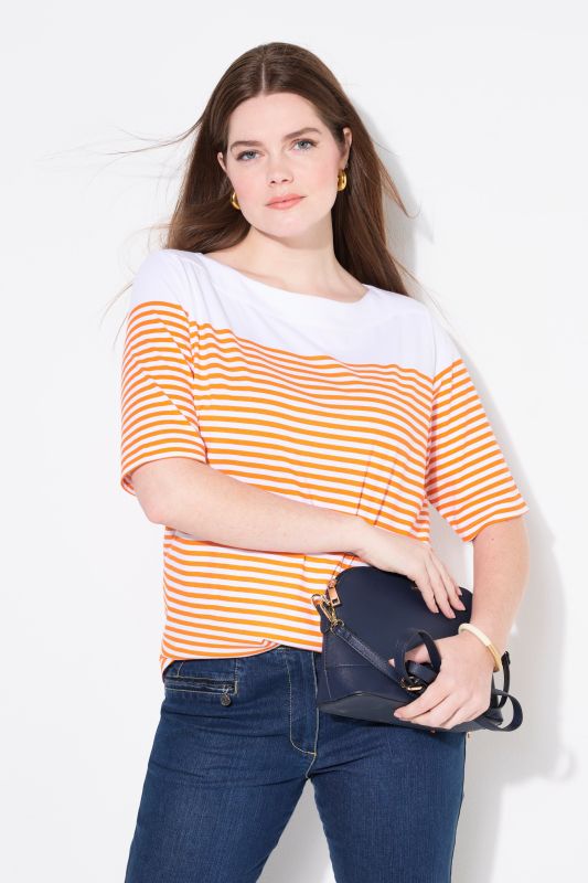 Тениска с деколте тип лодка