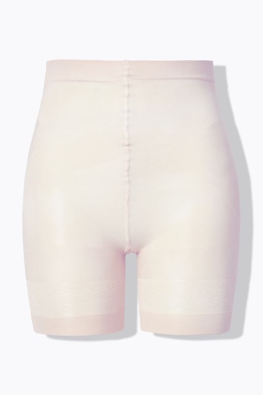 Шорти с оформящ ефект