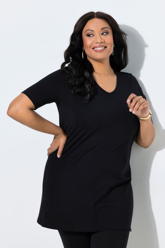 Short Sleeve V-Neck Knit Tunic