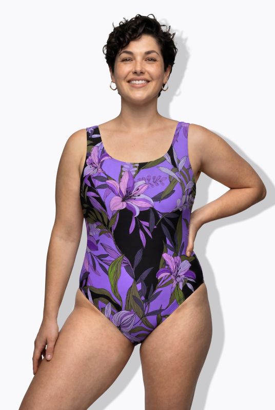 Бански с принт на лилии