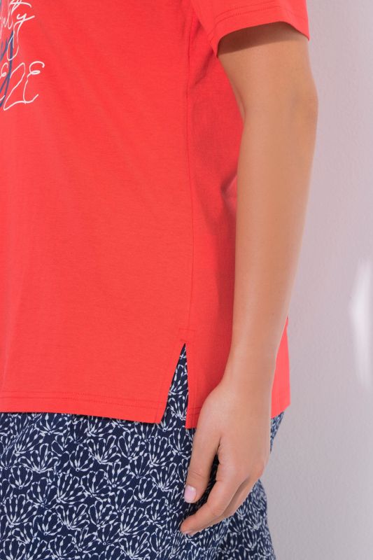 Seas The Day Graphic Tee