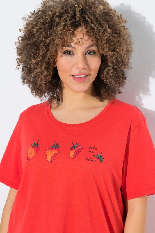 Тениска с принт на ягоди