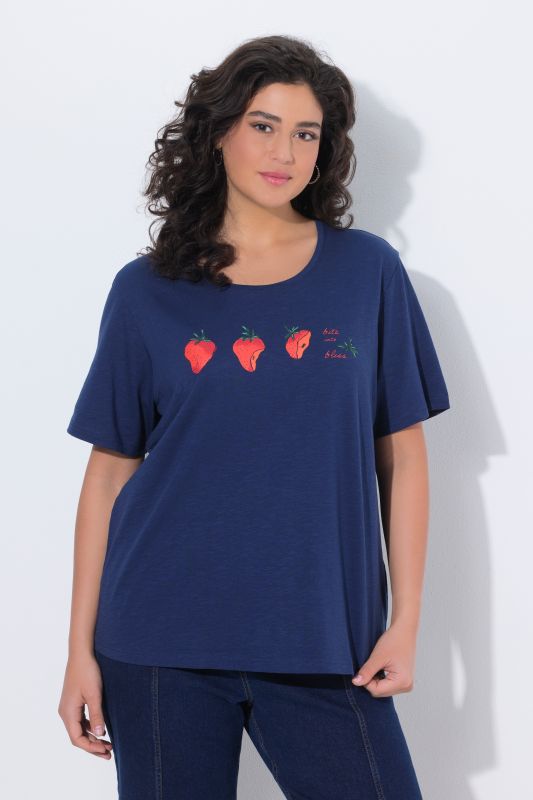 Тениска с принт на ягоди