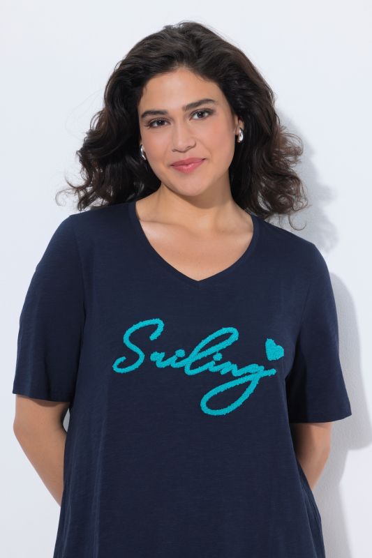 Тениска с пухкав надпис