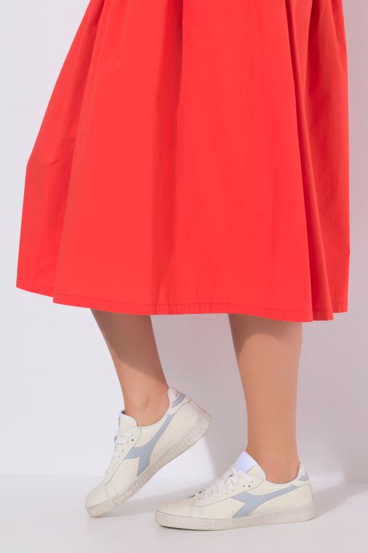 Пола с еластична талия