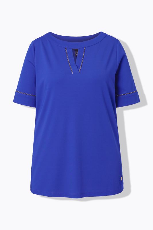 Тениска с мънистени акценти