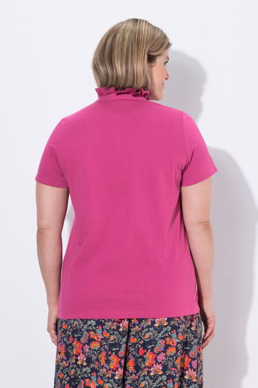 Тениска с къдраво деколте