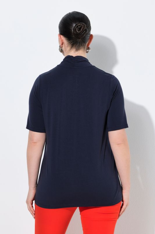 Блуза от лиосел с модерно деколте