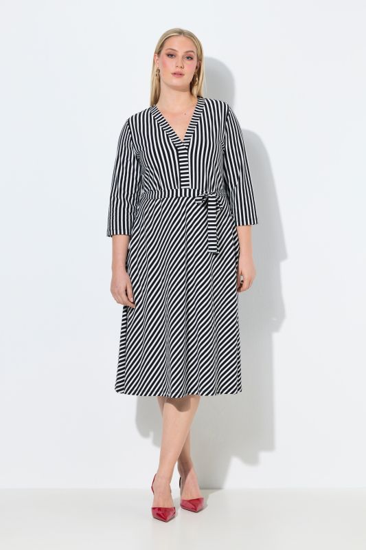 Рокля с микс от райета