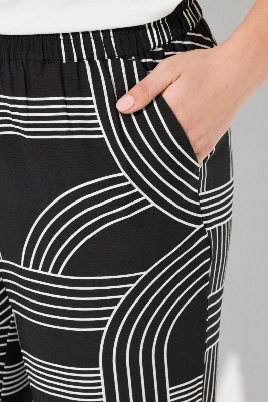 Панталон с геометрични мотиви