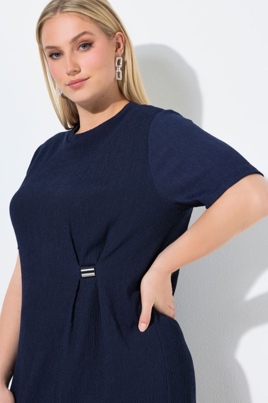 Ring Detail Short Sleeve Stretch Fit Dress