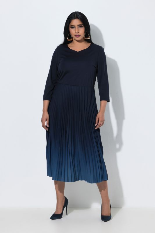 Ombre Pleated 3/4 Sleeve Dress