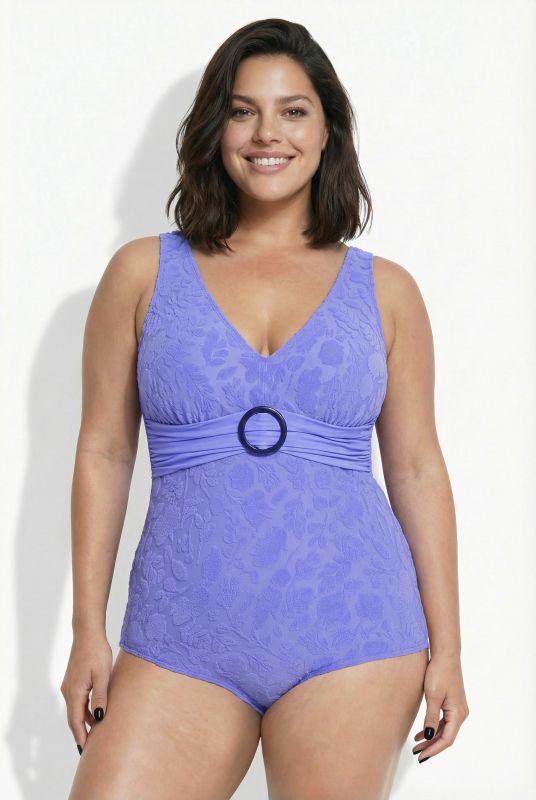 Бански с флорална структура