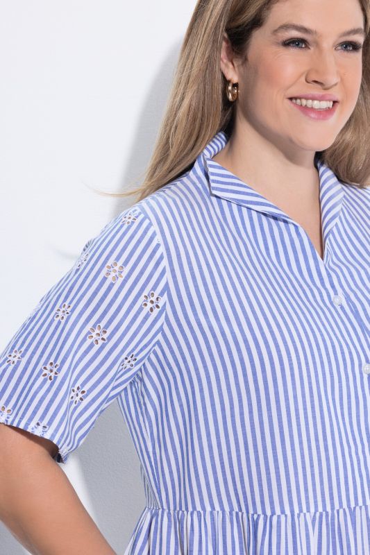 Рокля с райета и яка