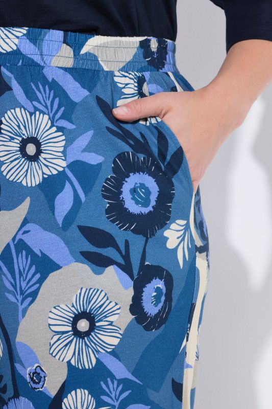 Панталон със завъртян флорален принт